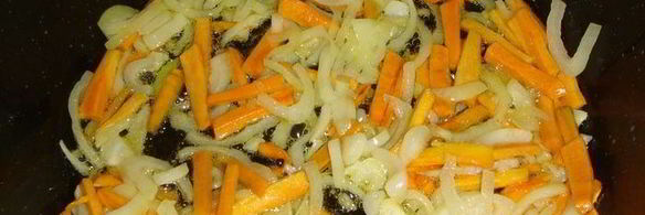 мясные рулетики с овощным рагу