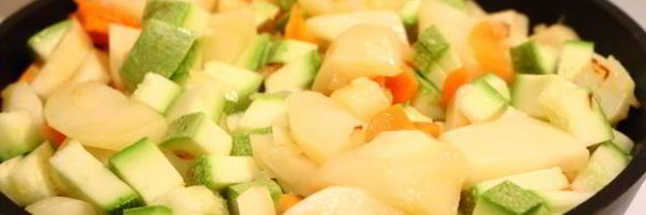 овощное рагу из кабачков, картошки и капусты