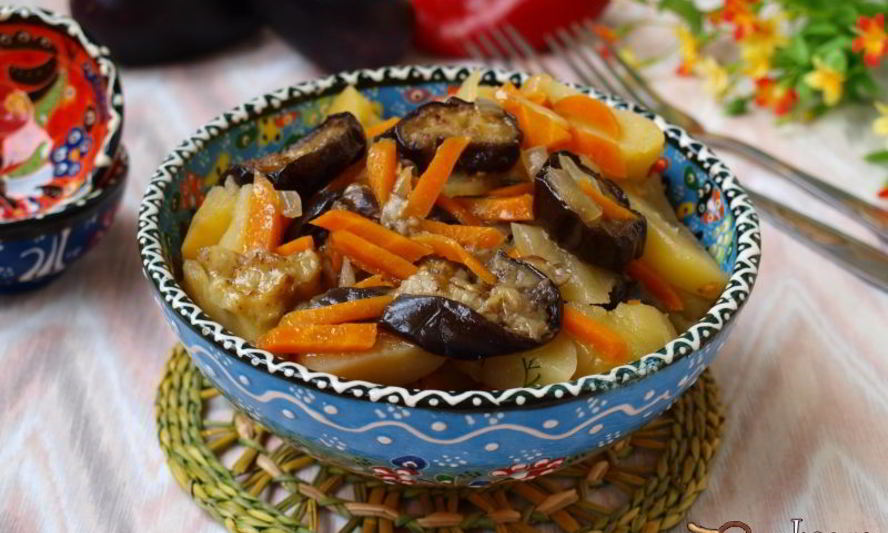 Рецепт овощного рагу с баклажанами