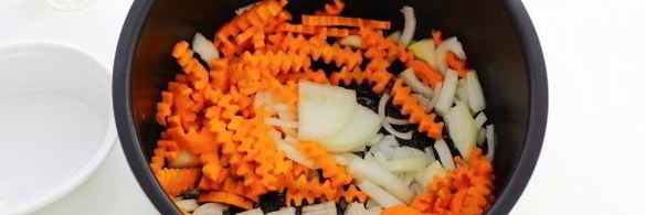 овощное рагу с кабачками и капустой в мультиварке