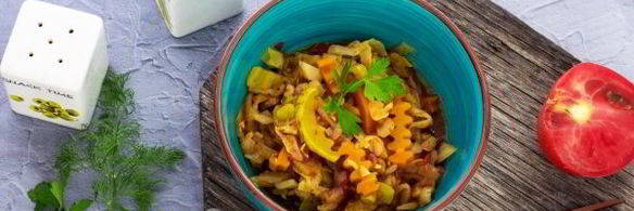 овощное рагу с кабачками и капустой в мультиварке