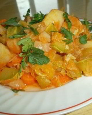 Овощное рагу в казане