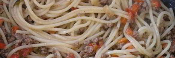 паста торкио с рагу из ягненка и сладким перцем