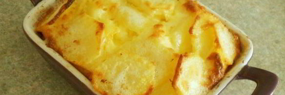 рагу из баранины с зернами граната и картофельным гарниром