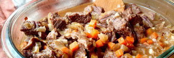 рагу из говядины с подливой, запеченное под фольгой homequeen