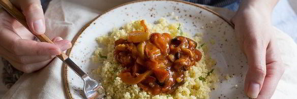 рагу из печеных овощей с пряным кускусом