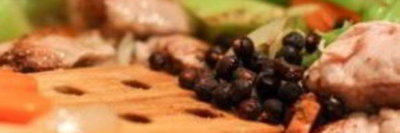 рагу со свининой, овощами и лапшой