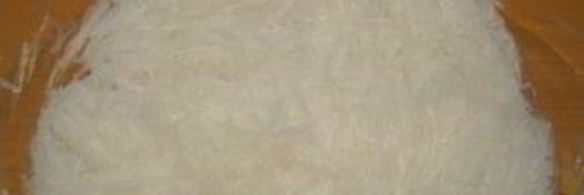 рисовая лапша с лососем и брокколи