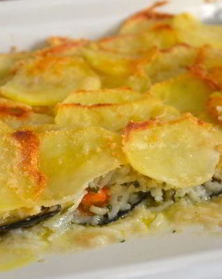 Фаршированные мидии, запеченные под картофельной корочкой