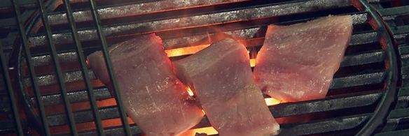 филе карпа с печеным картофелем