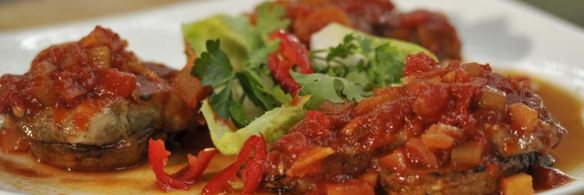 филе карпа с печеным картофелем