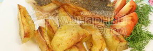 камбала с картофелем и соусом