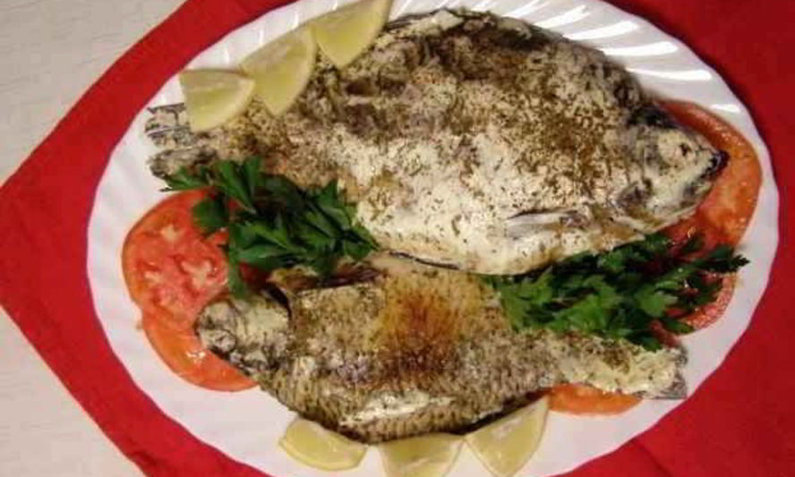 Рецепт карася в сметане