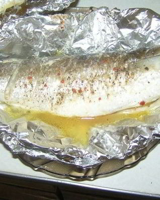 Кефаль, запеченная в фольге