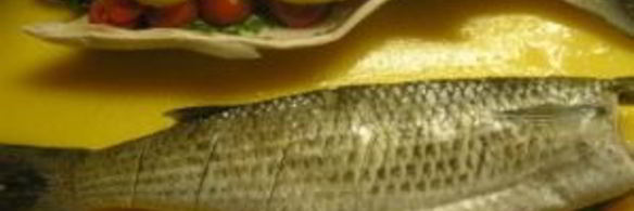 кефаль, запеченная в фольге