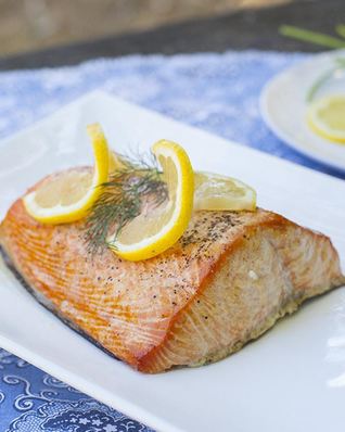 Копченый лосось в домашней коптильне