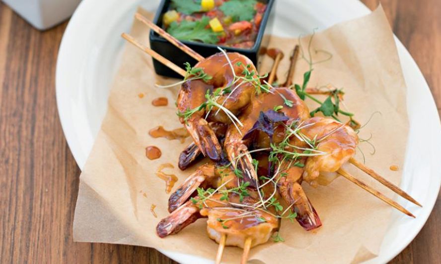 Рецепт креветок с овощным чатни