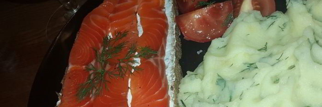 Лосось малосольный