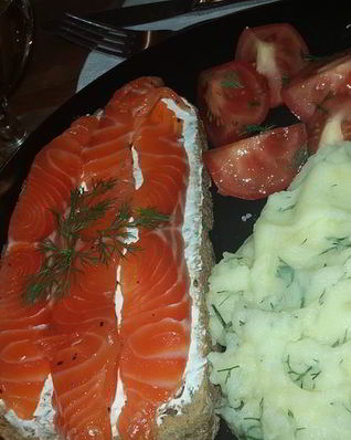 Лосось малосольный