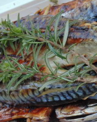 Маринованная скумбрия на гриле