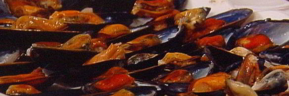 мидии под соусом бальзамико, запеченные под сыром