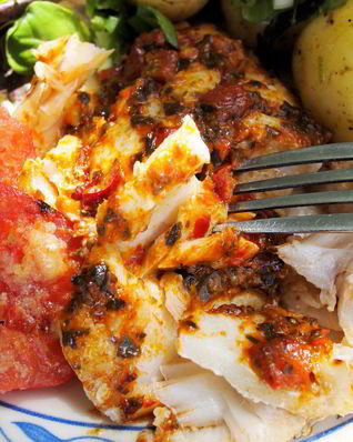 Рыба с картофелем в духовке