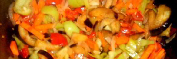 рыба, тушеная с овощами