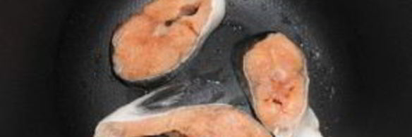 рыба в мультиварке со сметаной