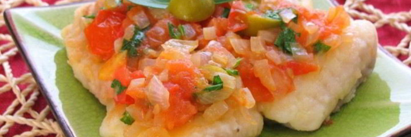 Рыба в томатном соусе с оливками