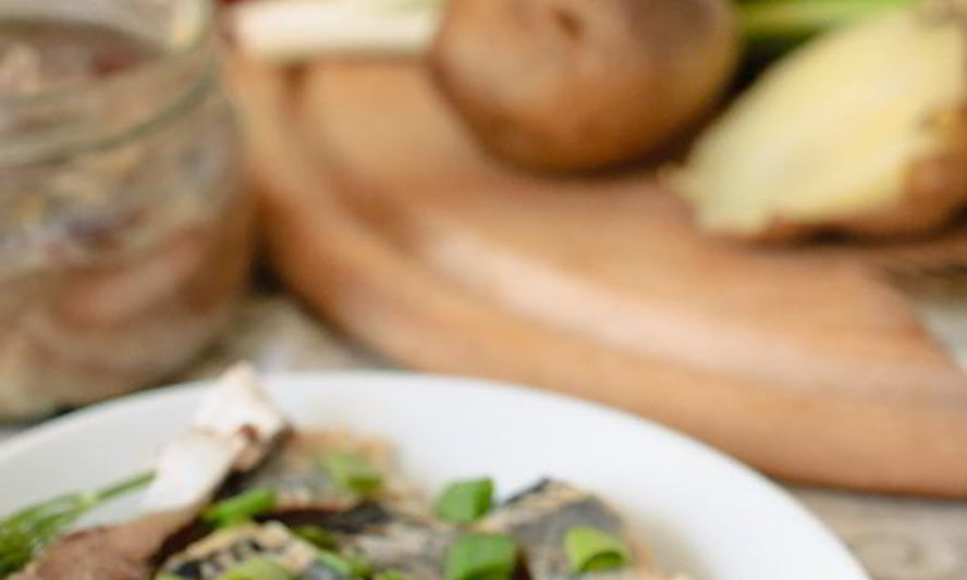 Рецепт сельди в маринаде с пятью пряностями