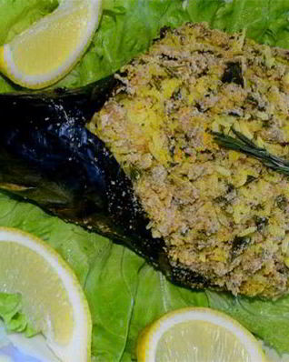 Скумбрия фаршированная рисом