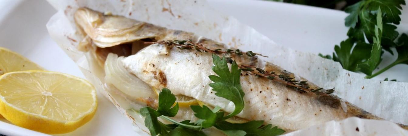 Судак в духовке целиком