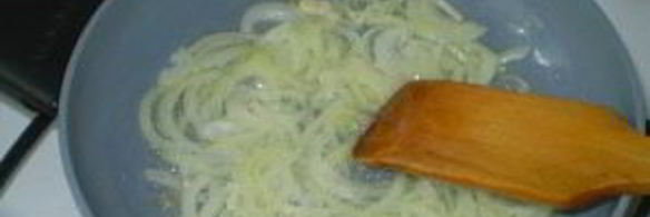 тилапия с помидорами и сыром