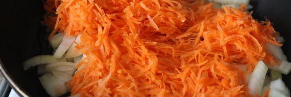 треска с овощами в томатном соусе