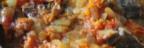 треска с овощами в томатном соусе