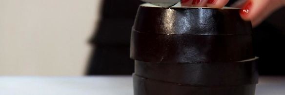 зубатка с овощным соусом и желтым рисом