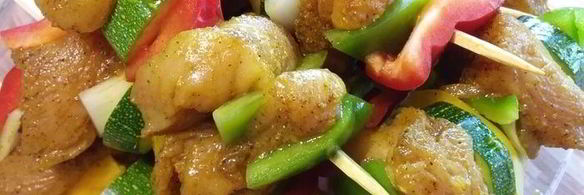 куриный шашлычок по-карибски с манговой сальсой