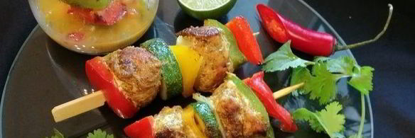 куриный шашлычок по-карибски с манговой сальсой