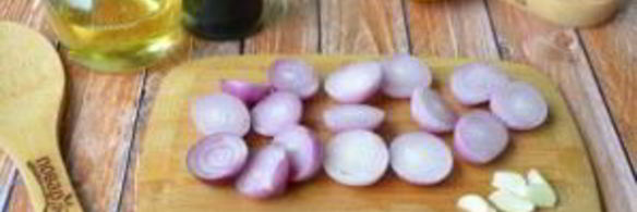 куриный шашлык с луком и цуккини