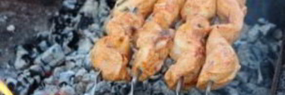 куриный шашлык в томатном соусе