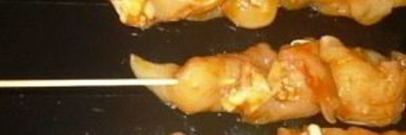 куриный шашлык в томатном соусе