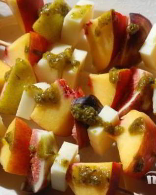 Персиковые шашлыки