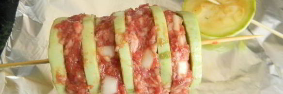 шашлычки — кабачки с фаршем