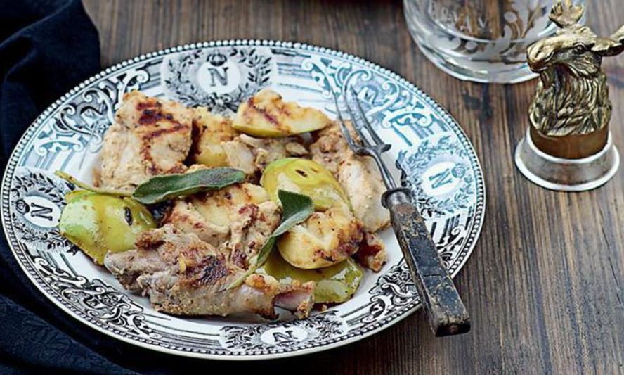 Рецепт шашлыка из горчичной цесарки с яблоками