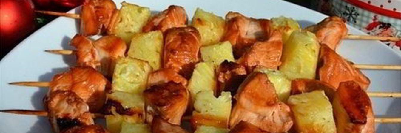 Шашлык из курицы с ананасом в духовке