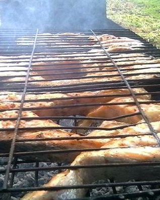 Шашлык из рыбы на костре