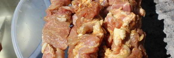 шашлык из свинины на минеральной воде