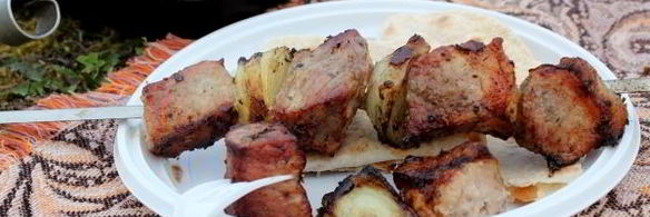 шашлык из свинины с луком в армянском маринаде