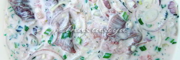 шашлык из свинины в кефире с зеленым луком