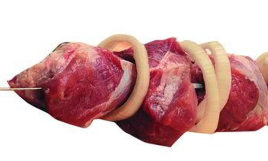 Рецепт шашлыка из свиной корейки на косточке в кефирном маринаде